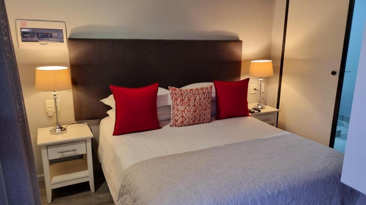 Richtershuyz Guest House Brooklyn  Экстерьер фото