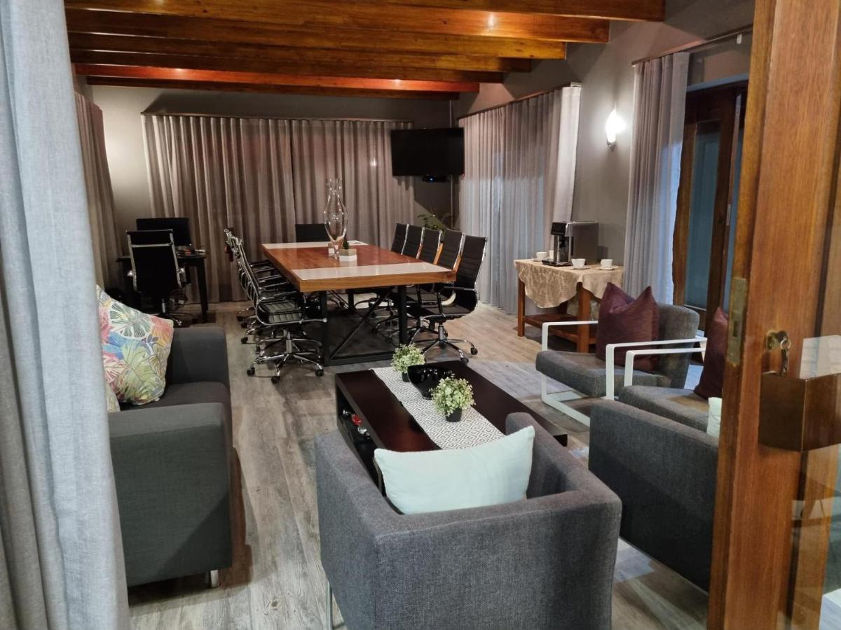 Richtershuyz Guest House Brooklyn  Экстерьер фото