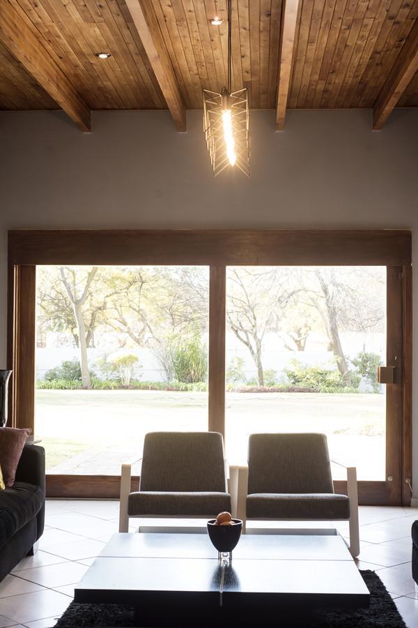 Richtershuyz Guest House Brooklyn  Экстерьер фото