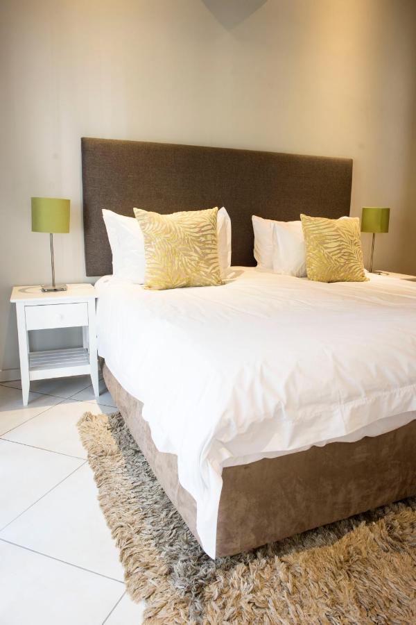 Richtershuyz Guest House Brooklyn  Экстерьер фото